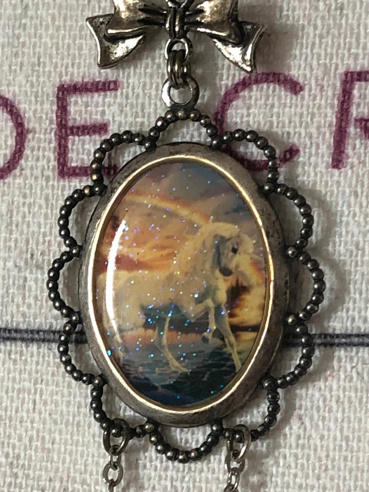 Unicorn medallion necklace Les Bijoux Acidulés – photo 3